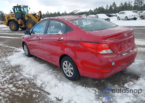 2013 Hyundai Accent Gls z USA, uszkodzony, nr VIN KMHCT4AE5DU553596
